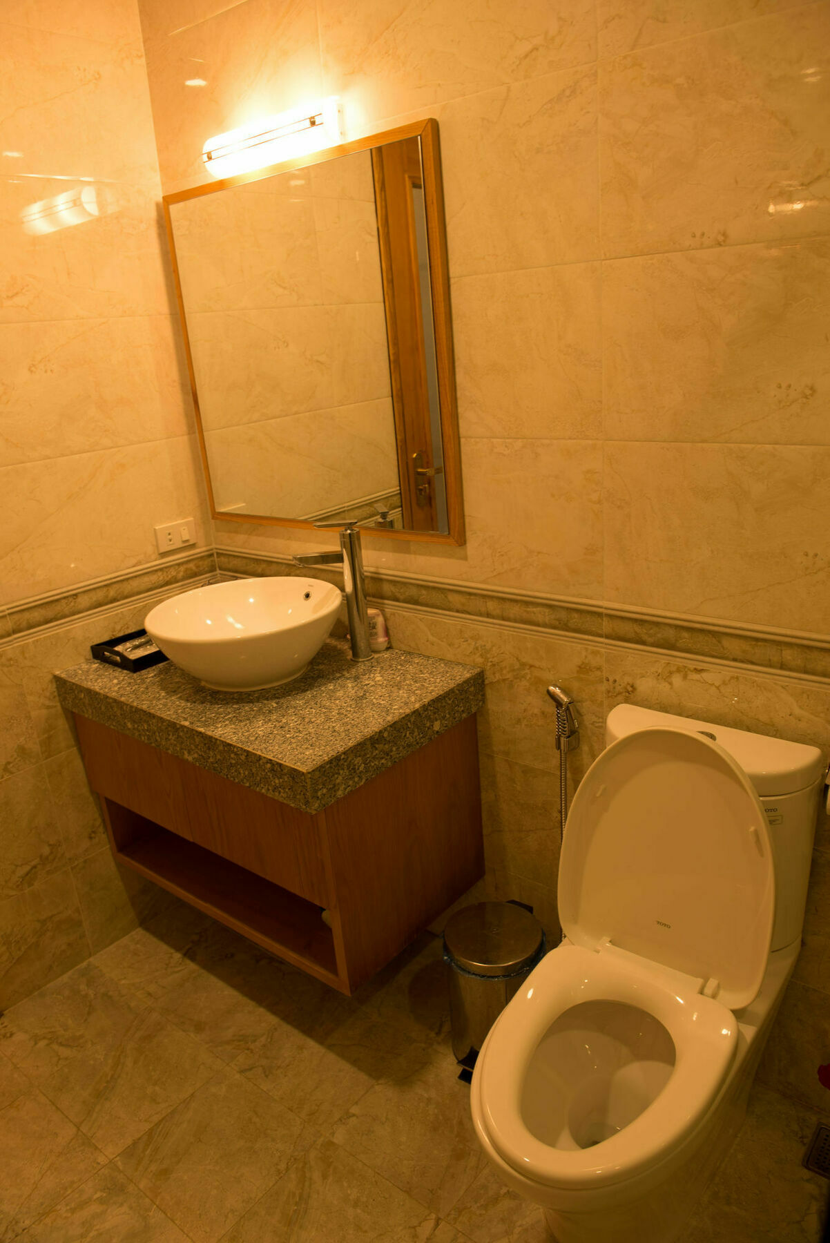 Sinh Plaza Hotel Hanoi Exterior photo